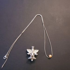 Necklace with Angel pendant